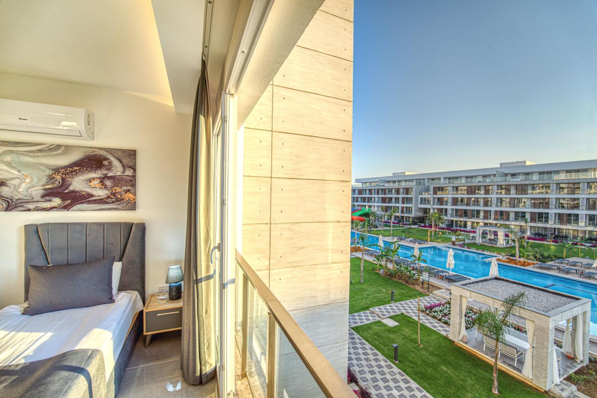 Courtyard Holiday Resort Agios Georgios  Exterior photo